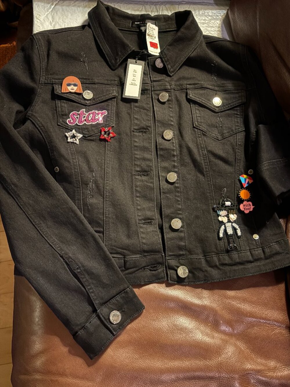 Romeo and Juliet Couture Pin & Patch Black Distressed Denim Jacket Sz L